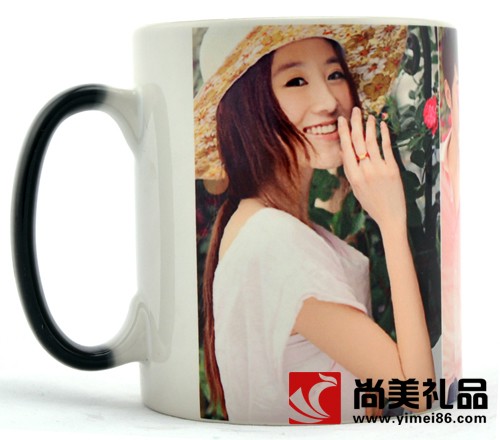 黑色高光变色杯