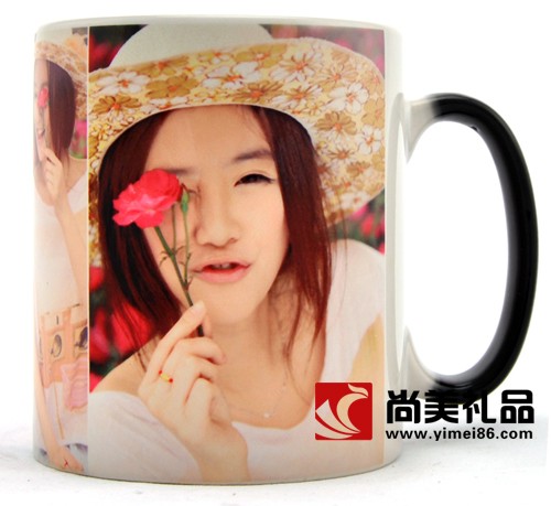黑色高光变色杯