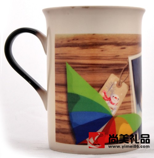黑色骨瓷变色杯