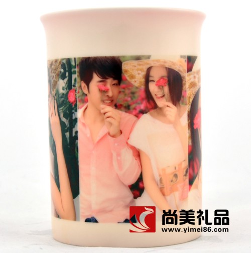 红色骨瓷变色杯