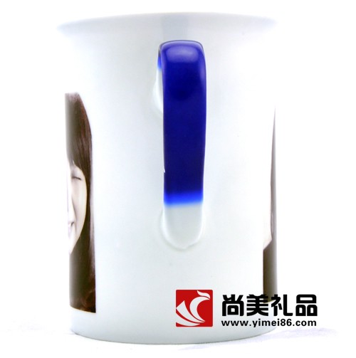 蓝色骨瓷变色杯