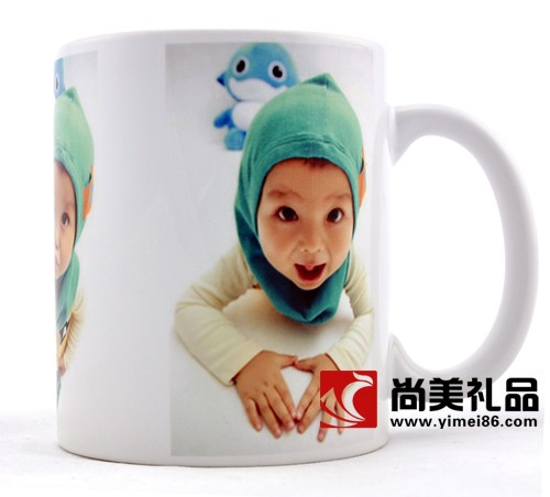 白色白瓷杯做上去照片后的效果